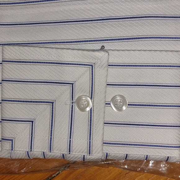 Kenneth Cole dress shirt - Picture 6 of 8